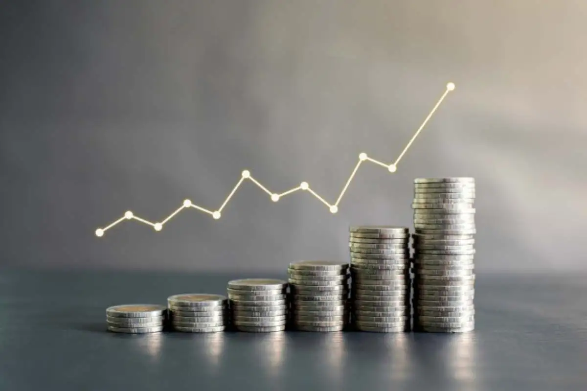 Ekonomi Indonesia 2025: Disiplin Fiskal dan Ekspansi Terukur