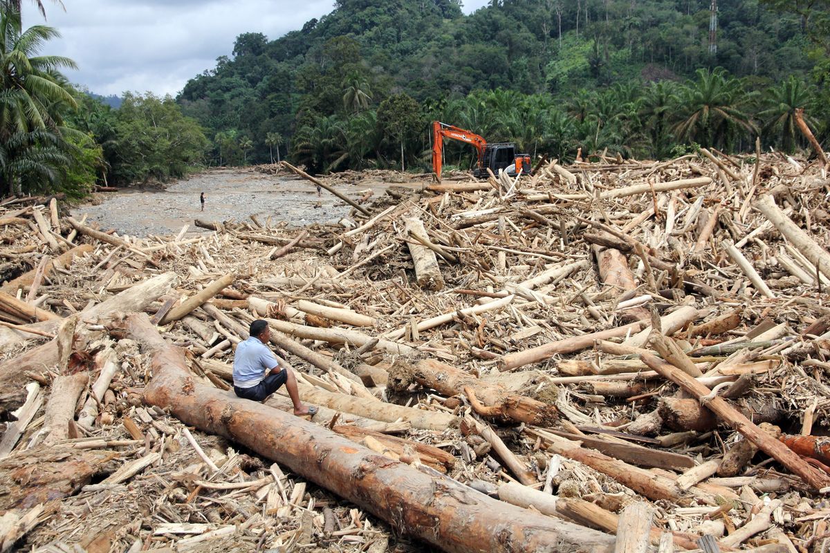 Risiko R1000 dan Implikasi Bisnis dalam Banjir Sumatera