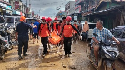 Banjir Sumatera Tewaskan 962 Orang, Pemerintah Intensifkan Recovery Infrastruktur
