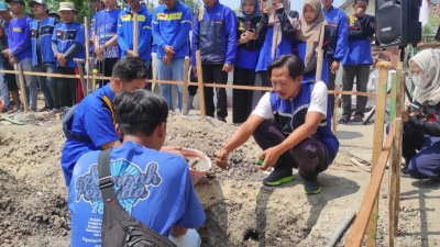 Efisiensi Filantropi Mandiri: Mengapa Model Shiddiqiyyah Unggul di Sektor Sosial