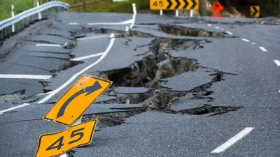 Gempa Dangkal M 6,7 Palu Hantam Sektor Properti dan Logistik