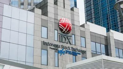 IHSG Ambruk, Rupiah Kian Dekat Rekor Terlemah Jelang The Fed