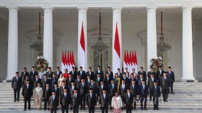Rangkap Jabatan 30 Wamen di BUMN Picu Risiko Finansial dan Konflik Kepentingan