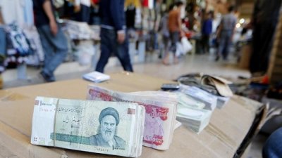 Rial Iran Anjlok, Pemerintah Terapkan Harga Bensin Tiga Tingkat