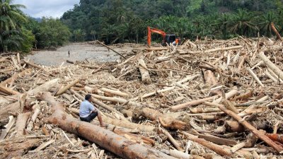 Risiko R1000 dan Implikasi Bisnis dalam Banjir Sumatera