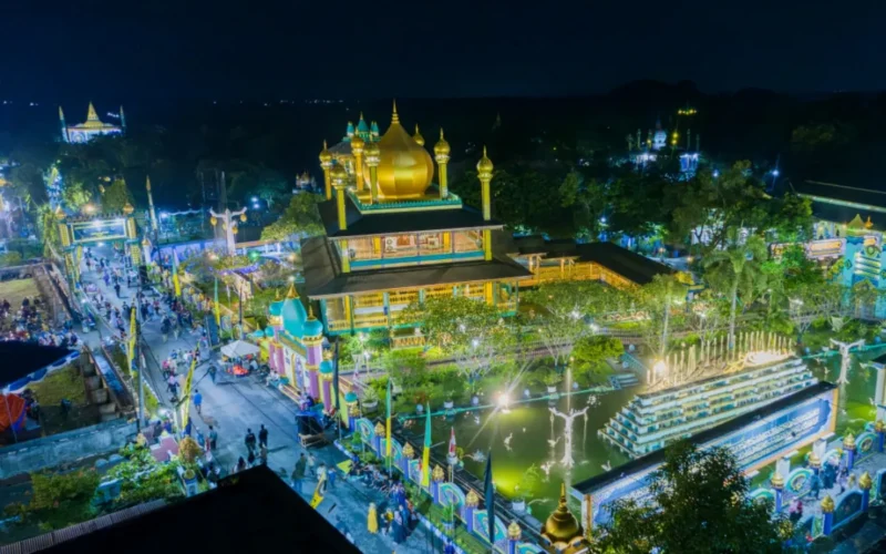 Pesantren Majma'al Bahrain