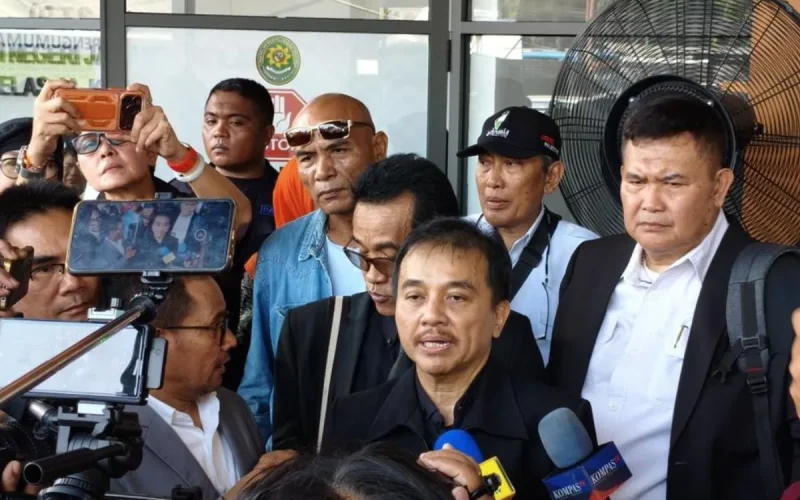 Praperadilan Roy Suryo
